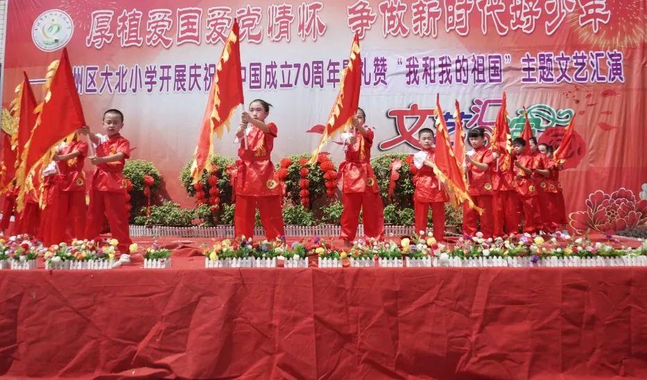 女生穿长筒袜舒服还是连裤袜舒服?